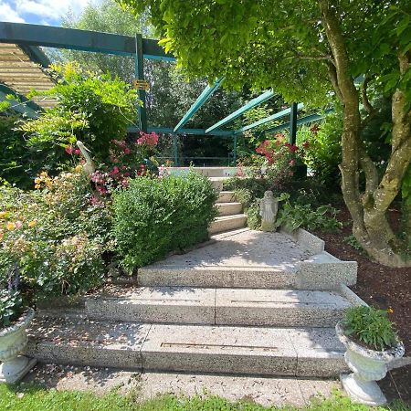Stadtvilla Auerhahn Vöcklabruck エクステリア 写真