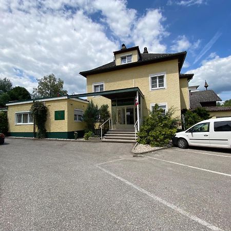 Stadtvilla Auerhahn Vöcklabruck エクステリア 写真