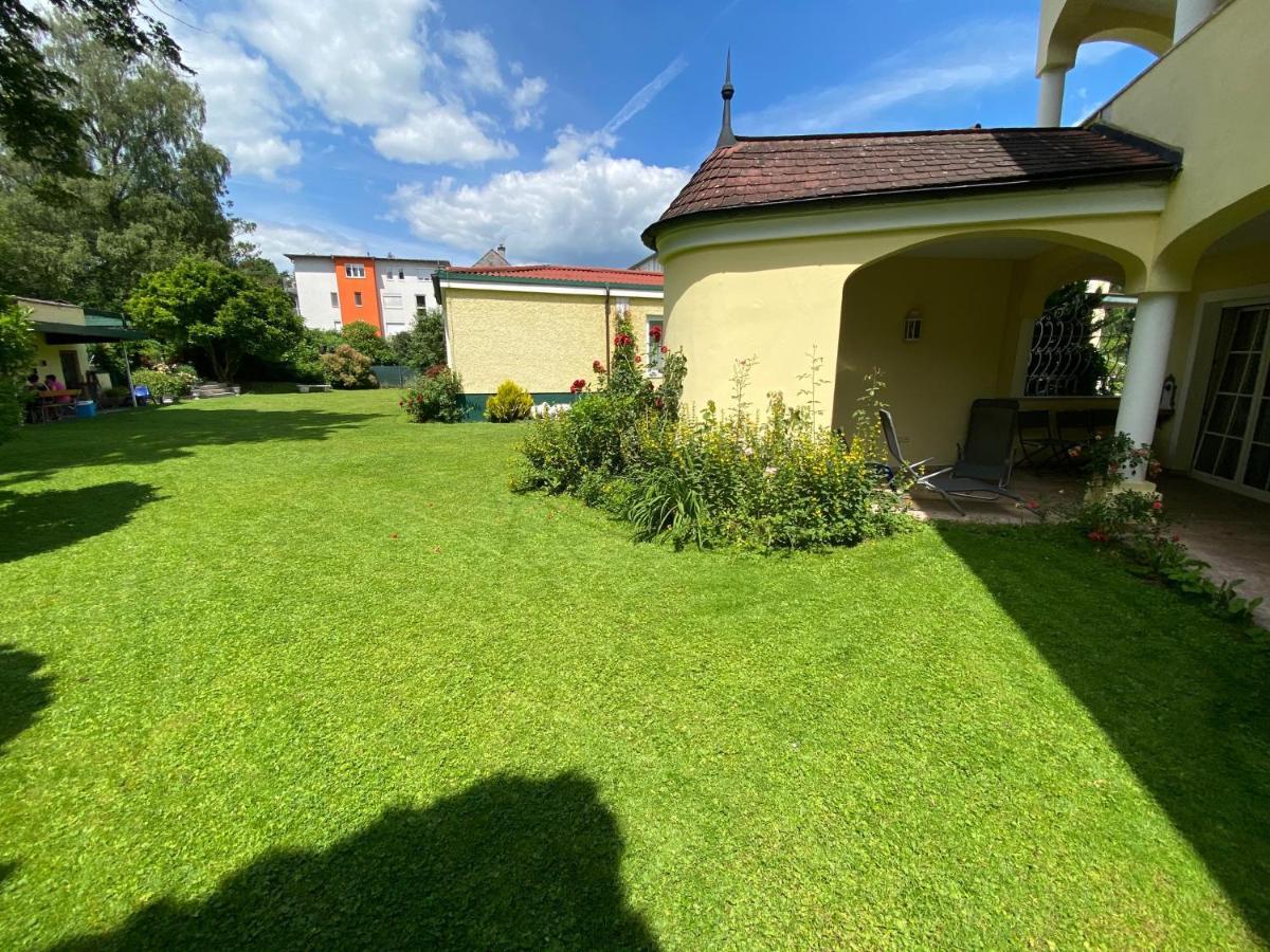 Stadtvilla Auerhahn Vöcklabruck エクステリア 写真