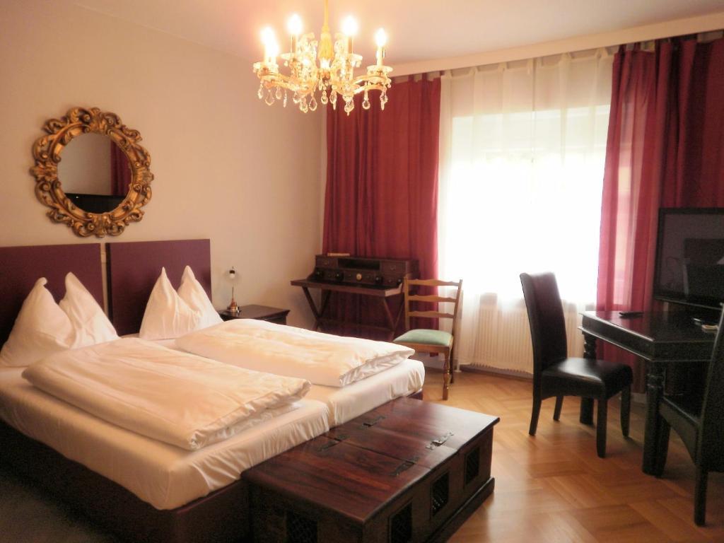 Stadtvilla Auerhahn Vöcklabruck 部屋 写真